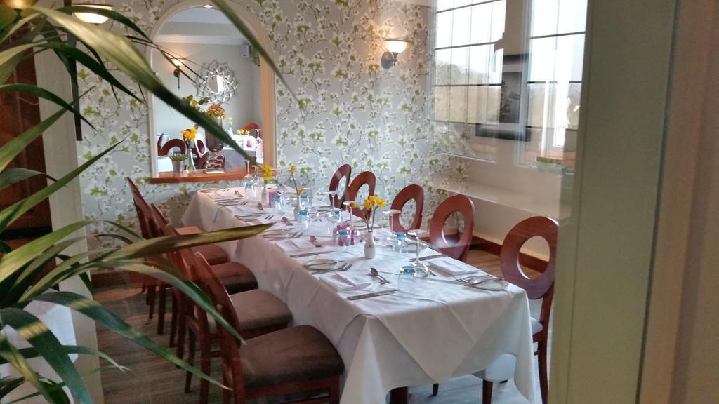 The Royal Chace Hotel Enfield Dış mekan fotoğraf
